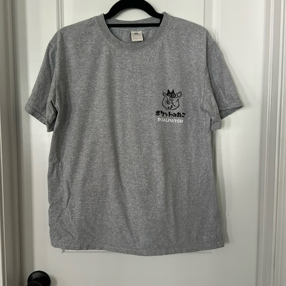 Japanese hip hop cat Gray Graphic T-Shirt size 2 (medium in US) dual match